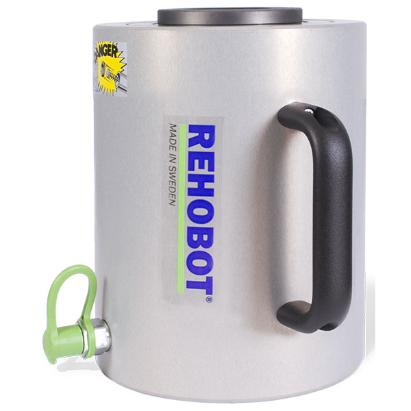 CHFA673 hålcylinder 67 ton