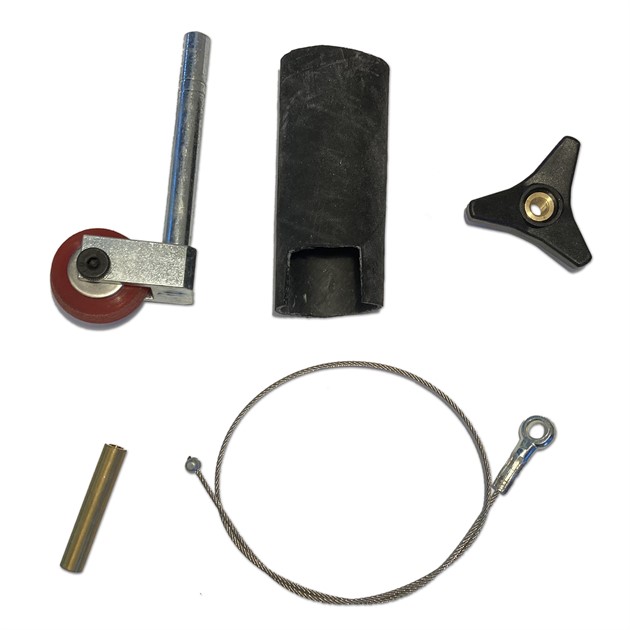 Bult till styrhjul sugskrapa